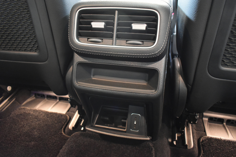 メルセデスベンツ GLE GLE450 4ﾏﾁｯｸ ｽﾎﾟｰﾂ ﾚｻﾞｰｴｸｽｸﾙｰｼﾌﾞ ﾚｰﾀﾞｰｾｰﾌﾃｨP ﾊﾟﾉﾗﾏｻﾝﾙｰﾌ ﾋｰﾀｰ&ｸｰﾗｰ黒革 ﾌﾞﾙﾒｽﾀｰS 367馬力 MEｺﾈｸﾄ  ﾃﾞｨｽﾄﾛ BSM Lﾁｪﾝｼﾞ AMGｴｱﾛ20AW ｷｰﾚｽGO ﾊﾟｰｸﾄﾛ HUD ﾌｯﾄｹﾞｰﾄ  MBUXﾅﾋﾞTV 360ｶﾒﾗ 2年保証