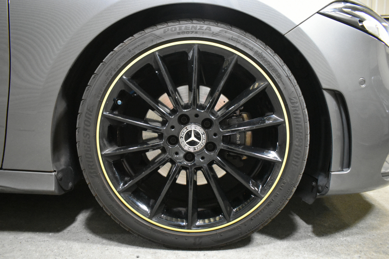 メルセデスベンツ Aクラス A180 Edition1 AMGﾗｲﾝ ﾅｲﾄP ｱﾄﾞﾊﾞﾝｽﾄﾞP ﾅﾋﾞｹﾞｰｼｮﾝP ﾚｰﾀﾞｰｾｰﾌﾃｨP 限定250台 専用ｸﾞﾘｰﾝｱｸｾﾝﾄ AMGｴｱﾛ19AW MBUXﾅﾋﾞTV 360ｶﾒﾗ HUD ｱﾄﾞﾊﾞﾝｽﾄﾞｻｳﾝﾄﾞ ﾜｲﾔﾚｽﾁｬｰｼﾞ ﾃﾞｨｽﾄﾛ ﾌﾞﾗｲﾝﾄﾞS 2年保証