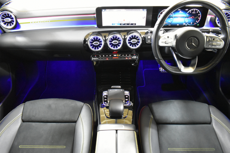 メルセデスベンツ Aクラス A180 Edition1 AMGﾗｲﾝ ﾅｲﾄP ｱﾄﾞﾊﾞﾝｽﾄﾞP ﾅﾋﾞｹﾞｰｼｮﾝP ﾚｰﾀﾞｰｾｰﾌﾃｨP 限定250台 専用ｸﾞﾘｰﾝｱｸｾﾝﾄ AMGｴｱﾛ19AW MBUXﾅﾋﾞTV 360ｶﾒﾗ HUD ｱﾄﾞﾊﾞﾝｽﾄﾞｻｳﾝﾄﾞ ﾜｲﾔﾚｽﾁｬｰｼﾞ ﾃﾞｨｽﾄﾛ ﾌﾞﾗｲﾝﾄﾞS 2年保証