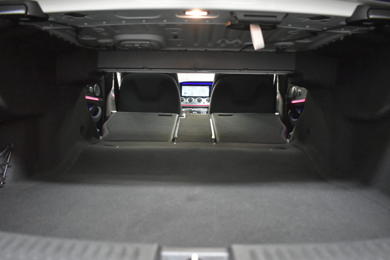 メルセデスベンツ Eクラス E200 AVGｽﾎﾟｰﾂ ﾚｻﾞｰｴｸｽｸﾙｰｼﾌﾞ ﾚｰﾀﾞｰｾｰﾌﾃｨP ﾊﾟﾉﾗﾏｻﾝﾙｰﾌ ﾋｰﾀｰ革 ﾌﾞﾙﾒｽﾀｰｻｳﾝﾄﾞ ｴｱﾊﾞﾗﾝｽP HUD AMGｴｱﾛ19AW ﾃﾞｨｽﾄﾛﾆｯｸ ﾌﾞﾗｲﾝﾄﾞｽﾎﾟｯﾄ ﾚｰﾝｷｰﾌﾟ ﾅﾋﾞTV 360ｶﾒﾗ ｷｰﾚｽｺﾞｰ 2年保証