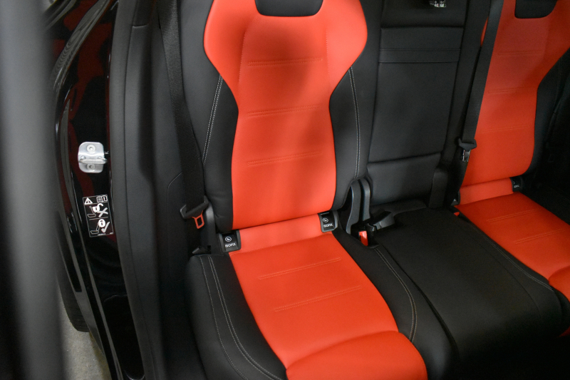 メルセデスベンツ GLA GLA200d 4M AMGﾗｲﾝ AMGﾚｻﾞｰｴｸｽｸﾙｰｼﾌﾞP ｱﾄﾞﾊﾞﾝｽﾄﾞP ﾅﾋﾞｹﾞｰｼｮﾝP ﾚｰﾀﾞｰｾｰﾌﾃｨP ﾊﾟﾉﾗﾏｻﾝﾙｰﾌ 革 HUD ｱﾄﾞﾊﾞﾝｽﾄﾞｻｳﾝﾄﾞ AMGｴｱﾛ19AW ﾃﾞｨｽﾄﾛ ﾌﾞﾗｲﾝﾄﾞS MBUXﾅﾋﾞTV 360ｶﾒﾗ ﾌｯﾄｹﾞｰﾄ ｷｰﾚｽｺﾞｰ 2年保証