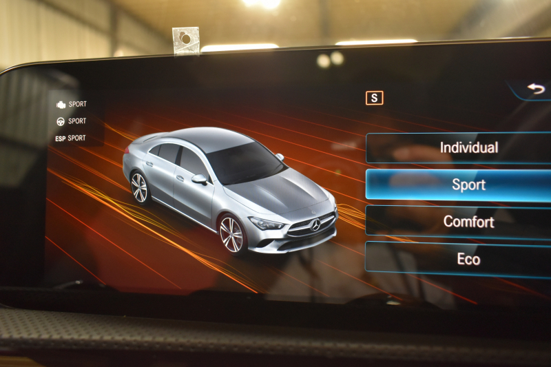 メルセデスベンツ CLAクラス CLA250 4M AMGﾗｲﾝ AMGﾚｻﾞｰｴｸｽｸﾙｰｼﾌﾞP ｱﾄﾞﾊﾞﾝｽﾄﾞP ﾅﾋﾞｹﾞｰｼｮﾝP ﾚｰﾀﾞｰｾｰﾌﾃｨP ﾊﾟﾉﾗﾏｻﾝﾙｰﾌ 黒赤革 AMGｴｱﾛ18AW MBUXﾅﾋﾞTV ﾍｯﾄﾞｱｯﾌﾟD 360ｶﾒﾗ ﾃﾞｨｽﾄﾛﾆｯｸ ﾌﾞﾗｲﾝﾄﾞｽﾎﾟｯﾄ ﾚｰﾝｷｰﾌﾟ ﾌｯﾄﾄﾗﾝｸ ｷｰﾚｽｺﾞｰ 2年保証