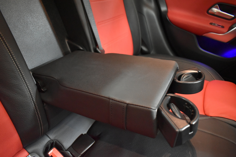 メルセデスベンツ CLAクラス CLA250 4M AMGﾗｲﾝ AMGﾚｻﾞｰｴｸｽｸﾙｰｼﾌﾞP ｱﾄﾞﾊﾞﾝｽﾄﾞP ﾅﾋﾞｹﾞｰｼｮﾝP ﾚｰﾀﾞｰｾｰﾌﾃｨP ﾊﾟﾉﾗﾏｻﾝﾙｰﾌ 黒赤革 AMGｴｱﾛ18AW MBUXﾅﾋﾞTV ﾍｯﾄﾞｱｯﾌﾟD 360ｶﾒﾗ ﾃﾞｨｽﾄﾛﾆｯｸ ﾌﾞﾗｲﾝﾄﾞｽﾎﾟｯﾄ ﾚｰﾝｷｰﾌﾟ ﾌｯﾄﾄﾗﾝｸ ｷｰﾚｽｺﾞｰ 2年保証