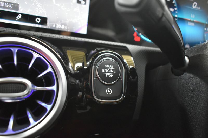 メルセデスベンツ CLAクラス CLA250 4M AMGﾗｲﾝ AMGﾚｻﾞｰｴｸｽｸﾙｰｼﾌﾞP ｱﾄﾞﾊﾞﾝｽﾄﾞP ﾅﾋﾞｹﾞｰｼｮﾝP ﾚｰﾀﾞｰｾｰﾌﾃｨP ﾊﾟﾉﾗﾏｻﾝﾙｰﾌ 黒赤革 AMGｴｱﾛ18AW MBUXﾅﾋﾞTV ﾍｯﾄﾞｱｯﾌﾟD 360ｶﾒﾗ ﾃﾞｨｽﾄﾛﾆｯｸ ﾌﾞﾗｲﾝﾄﾞｽﾎﾟｯﾄ ﾚｰﾝｷｰﾌﾟ ﾌｯﾄﾄﾗﾝｸ ｷｰﾚｽｺﾞｰ 2年保証