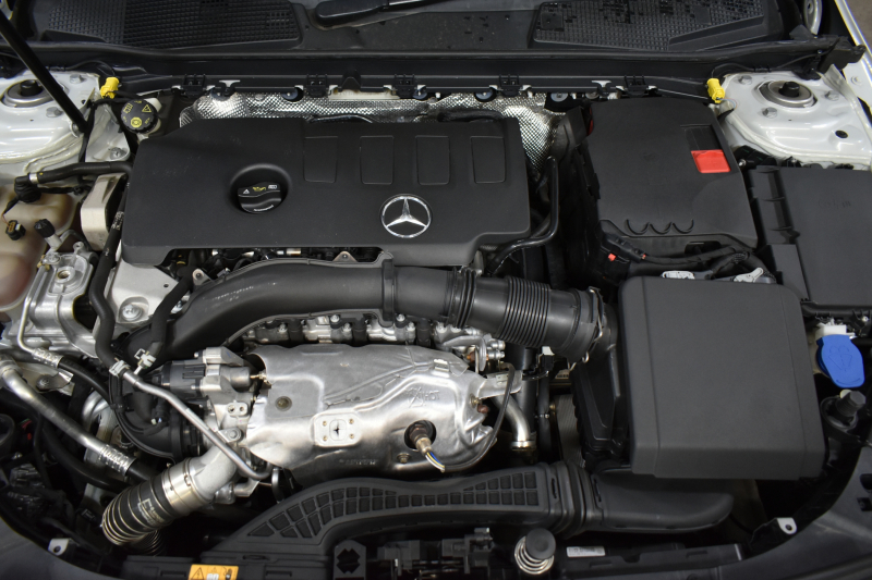 メルセデスベンツ CLAクラス CLA250 4M AMGﾗｲﾝ AMGﾚｻﾞｰｴｸｽｸﾙｰｼﾌﾞP ｱﾄﾞﾊﾞﾝｽﾄﾞP ﾅﾋﾞｹﾞｰｼｮﾝP ﾚｰﾀﾞｰｾｰﾌﾃｨP ﾊﾟﾉﾗﾏｻﾝﾙｰﾌ 黒赤革 AMGｴｱﾛ18AW MBUXﾅﾋﾞTV ﾍｯﾄﾞｱｯﾌﾟD 360ｶﾒﾗ ﾃﾞｨｽﾄﾛﾆｯｸ ﾌﾞﾗｲﾝﾄﾞｽﾎﾟｯﾄ ﾚｰﾝｷｰﾌﾟ ﾌｯﾄﾄﾗﾝｸ ｷｰﾚｽｺﾞｰ 2年保証