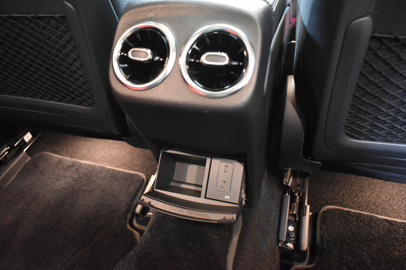 メルセデスベンツ CLAクラス CLA250 4M AMGﾗｲﾝ AMGﾚｻﾞｰｴｸｽｸﾙｰｼﾌﾞP ｱﾄﾞﾊﾞﾝｽﾄﾞP ﾅﾋﾞｹﾞｰｼｮﾝP ﾚｰﾀﾞｰｾｰﾌﾃｨP ﾊﾟﾉﾗﾏｻﾝﾙｰﾌ 黒赤革 AMGｴｱﾛ18AW MBUXﾅﾋﾞTV ﾍｯﾄﾞｱｯﾌﾟD 360ｶﾒﾗ ﾃﾞｨｽﾄﾛﾆｯｸ ﾌﾞﾗｲﾝﾄﾞｽﾎﾟｯﾄ ﾚｰﾝｷｰﾌﾟ ﾌｯﾄﾄﾗﾝｸ ｷｰﾚｽｺﾞｰ 2年保証