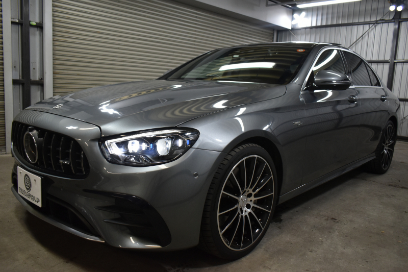 AMG Eクラス E53 4ﾏﾁｯｸ+ ｴｸｽｸﾙｰｼﾌﾞ ﾚｰﾀﾞｰｾｰﾌﾃｨP 後期型 3.0ﾘｯﾀｰ/435馬力 4WD ﾊﾟﾉﾗﾏｻﾝﾙｰﾌ ﾋｰﾀｰｸｰﾗｰ黒革 ﾃﾞｨｽﾄﾛ BSM Lﾁｪﾝｼﾞ AMGｴｱﾛ20AW ｷｰﾚｽGO PTS ﾌﾞﾙﾒｽﾀｰ HUD 電動ﾄﾗﾝｸ LEDﾍｯﾄﾞﾗｲﾄ 地ﾃﾞｼﾞﾅﾋﾞ 360ｶﾒﾗ 2年保証