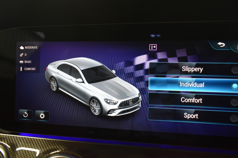 AMG Eクラス E53 4ﾏﾁｯｸ+ ｴｸｽｸﾙｰｼﾌﾞ ﾚｰﾀﾞｰｾｰﾌﾃｨP 後期型 3.0ﾘｯﾀｰ/435馬力 4WD ﾊﾟﾉﾗﾏｻﾝﾙｰﾌ ﾋｰﾀｰｸｰﾗｰ黒革 ﾃﾞｨｽﾄﾛ BSM Lﾁｪﾝｼﾞ AMGｴｱﾛ20AW ｷｰﾚｽGO PTS ﾌﾞﾙﾒｽﾀｰ HUD 電動ﾄﾗﾝｸ LEDﾍｯﾄﾞﾗｲﾄ 地ﾃﾞｼﾞﾅﾋﾞ 360ｶﾒﾗ 2年保証