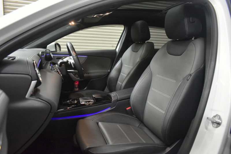 メルセデスベンツ Aクラス A250 4MATIC ｾﾀﾞﾝ AMGﾗｲﾝ AMGﾚｻﾞｰｴｸｽｸﾙｰｼﾌﾞP ｱﾄﾞﾊﾞﾝｽﾄﾞP ﾅﾋﾞｹﾞｰｼｮﾝP ﾚｰﾀﾞｰｾｰﾌﾃｨP ﾊﾟﾉﾗﾏｻﾝﾙｰﾌ 革 HUD 360ｶﾒﾗ ｱﾄﾞﾊﾞﾝｽﾄﾞｻｳﾝﾄﾞ AMGｴｱﾛ18AW MBUXﾅﾋﾞTV ﾜｲﾔﾚｽﾁｬｰｼﾞ ﾃﾞｨｽﾄﾛ ﾌﾞﾗｲﾝﾄﾞS 2年保証