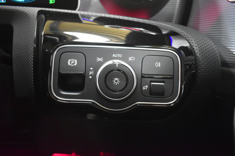 メルセデスベンツ Aクラス A250 4MATIC ｾﾀﾞﾝ AMGﾗｲﾝ AMGﾚｻﾞｰｴｸｽｸﾙｰｼﾌﾞP ｱﾄﾞﾊﾞﾝｽﾄﾞP ﾅﾋﾞｹﾞｰｼｮﾝP ﾚｰﾀﾞｰｾｰﾌﾃｨP ﾊﾟﾉﾗﾏｻﾝﾙｰﾌ 革 HUD 360ｶﾒﾗ ｱﾄﾞﾊﾞﾝｽﾄﾞｻｳﾝﾄﾞ AMGｴｱﾛ18AW MBUXﾅﾋﾞTV ﾜｲﾔﾚｽﾁｬｰｼﾞ ﾃﾞｨｽﾄﾛ ﾌﾞﾗｲﾝﾄﾞS 2年保証