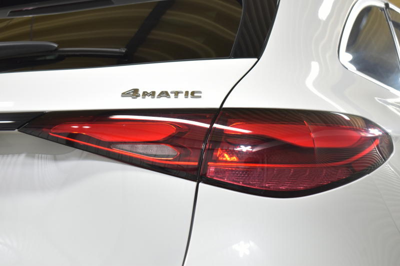 メルセデスベンツ GLC GLC220d 4MATIC ISG搭載ﾓﾃﾞﾙ AMGﾗｲﾝP ﾄﾞﾗｲﾊﾞｰｽﾞP AMGﾚｻﾞｰｴｸｽｸﾙｰｼﾌﾞP ﾚｰﾀﾞｰｾｰﾌﾃｨP 1ｵｰﾅｰ ﾊﾟﾉﾗﾏｻﾝﾙｰﾌ 革 ﾌﾞﾙﾒｽﾀｰ HUD ﾘｱｱｸｽﾙｽﾃｱﾘﾝｸﾞ ｴｱｻｽ AMGｴｱﾛ20AW MBUXARﾅﾋﾞTV ﾜｲﾔﾚｽﾁｬｰｼﾞ 360ｶﾒﾗ ﾌｯﾄｹﾞｰﾄ 2年保証
