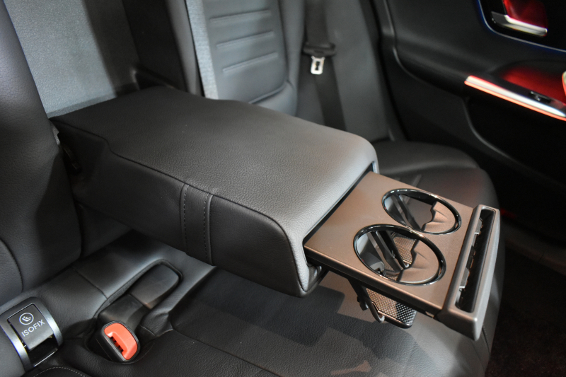 メルセデスベンツ Cクラス C220dﾜｺﾞﾝ ｱﾊﾞﾝｷﾞｬﾙﾄﾞISG搭載ﾓﾃﾞﾙ AMGﾗｲﾝ ﾚｻﾞｰｴｸｽｸﾙｰｼﾌﾞP ﾍﾞｰｼｯｸP ﾚｰﾀﾞｰｾｰﾌﾃｨP ﾊﾟﾉﾗﾏｻﾝﾙｰﾌ ﾘｱｽﾃｱ ﾋｰﾀｰ黒革 MBUXARﾅﾋﾞTV HUD AMGｴｱﾛ18AW ﾃﾞｨｽﾄﾛﾆｯｸ ﾌﾞﾗｲﾝﾄﾞS 360ｶﾒﾗ 2年保証