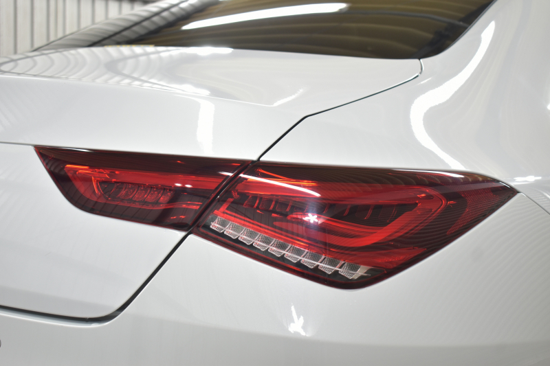 メルセデスベンツ CLAクラス CLA200d AMGﾗｲﾝ AMGﾚｻﾞｰｴｸｽｸﾙｰｼﾌﾞP ｱﾄﾞﾊﾞﾝｽﾄﾞP ﾅﾋﾞｹﾞｰｼｮﾝP ﾚｰﾀﾞｰｾｰﾌﾃｨP ﾊﾟﾉﾗﾏｻﾝﾙｰﾌ 革 AMGｴｱﾛ18AW MBUXﾅﾋﾞTV HUD 360ｶﾒﾗ ｱﾄﾞﾊﾞﾝｽﾄﾞｻｳﾝﾄﾞ ﾃﾞｨｽﾄﾛ ﾌﾞﾗｲﾝﾄﾞS ﾚｰﾝｷｰﾌﾟ ﾌｯﾄﾄﾗﾝｸ ｷｰﾚｽｺﾞｰ 2年保証