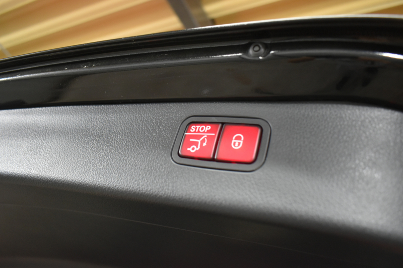 メルセデスベンツ Cクラス C220dﾜｺﾞﾝ AVG ISG搭載ﾓﾃﾞﾙ AMGﾗｲﾝP ﾚｻﾞｰｴｸｽｸﾙｰｼﾌﾞP ﾍﾞｰｼｯｸP ﾚｰﾀﾞｰｾｰﾌﾃｨP 1ｵｰﾅｰ ﾊﾟﾉﾗﾏｻﾝﾙｰﾌ 革 MBUXARﾅﾋﾞTV HUD AMGｴｱﾛ18AW ﾃﾞｨｽﾄﾛﾆｯｸ ﾌﾞﾗｲﾝﾄﾞS 360ｶﾒﾗ ｵｰﾄﾃｰﾙｹﾞｰﾄ 2年保証