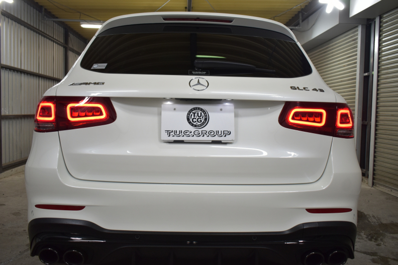 AMG GLC GLC43 4MATIC  ｴｸｽｸﾙｰｼﾌﾞ ﾚｰﾀﾞｰｾｰﾌﾃｨP 後期型  390馬力V6 ﾊﾟﾉﾗﾏｻﾝﾙｰﾌ MBUXｼｽﾃﾑ ﾋｰﾀｰ赤黒革 ﾃﾞｨｽﾄﾛ BSM Lﾁｪﾝｼﾞ AMGｴｱﾛ20AW ｷｰﾚｽGO PTS  HUD  対話式ﾅﾋﾞTV 360ｶﾒ 2年保証