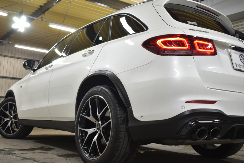 AMG GLC GLC43 4MATIC  ｴｸｽｸﾙｰｼﾌﾞ ﾚｰﾀﾞｰｾｰﾌﾃｨP 後期型  390馬力V6 ﾊﾟﾉﾗﾏｻﾝﾙｰﾌ MBUXｼｽﾃﾑ ﾋｰﾀｰ赤黒革 ﾃﾞｨｽﾄﾛ BSM Lﾁｪﾝｼﾞ AMGｴｱﾛ20AW ｷｰﾚｽGO PTS  HUD  対話式ﾅﾋﾞTV 360ｶﾒ 2年保証