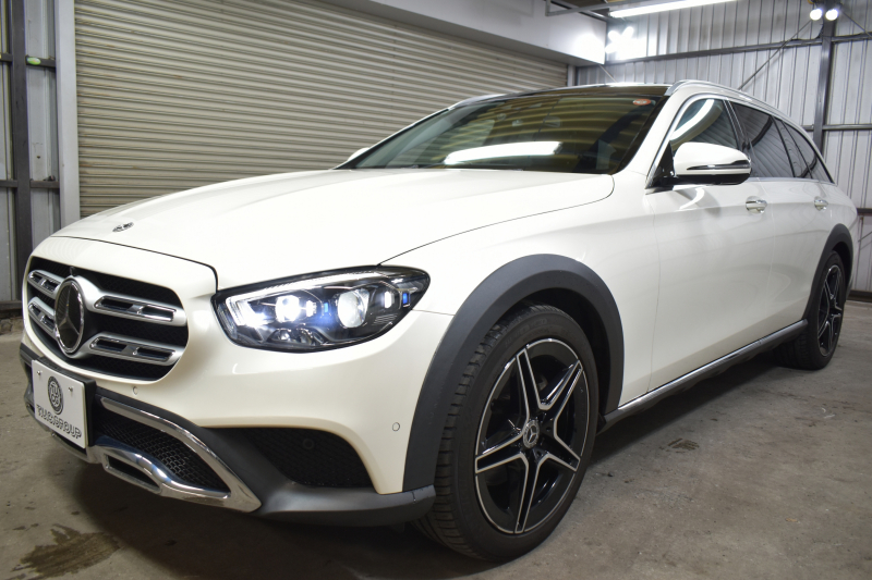メルセデスベンツ Eクラス E220d 4M ｵｰﾙﾃﾚｲﾝ ｴｸｽｸﾙｰｼﾌﾞﾚｰﾀﾞｰｾｰﾌﾃｨP 後期型 ﾊﾟﾉﾗﾏｻﾝﾙｰﾌ 革 ﾌﾞﾙﾒｽﾀｰ HUD ｴｱﾊﾞﾗﾝｽP 19AW MBUXARﾅﾋﾞTV 360ｶﾒﾗ ﾃﾞｨｽﾄﾛ ﾌﾞﾗｲﾝﾄﾞS ｵｰﾄﾃｰﾙｹﾞｰﾄ ｷｰﾚｽｺﾞｰ 2年保証