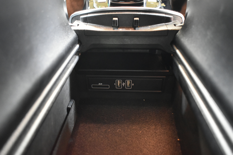 メルセデスベンツ Cクラス C180ﾛｰﾚｳｽED ﾚｰﾀﾞｰｾｰﾌﾃｨP AMGﾗｲﾝ 特別仕様車 革 AMGｴｱﾛ18AW ﾃﾞｨｽﾄﾛﾆｯｸ ﾌﾞﾗｲﾝﾄﾞｽﾎﾟｯﾄ ﾚｰﾝｷｰﾌﾟ ﾊﾟｰｷﾝｸﾞﾊﾟｲﾛｯﾄ ﾊﾟｰｸﾄﾛﾆｯｸ ｷｰﾚｽｺﾞｰ ﾅﾋﾞTV Bｶﾒﾗ 2年保証