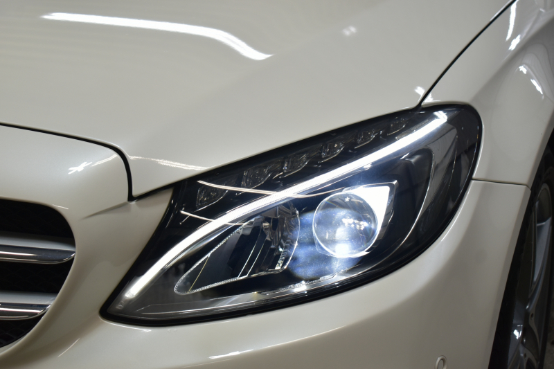 メルセデスベンツ Cクラス C180ﾛｰﾚｳｽED ﾚｰﾀﾞｰｾｰﾌﾃｨP AMGﾗｲﾝ 特別仕様車 革 AMGｴｱﾛ18AW ﾃﾞｨｽﾄﾛﾆｯｸ ﾌﾞﾗｲﾝﾄﾞｽﾎﾟｯﾄ ﾚｰﾝｷｰﾌﾟ ﾊﾟｰｷﾝｸﾞﾊﾟｲﾛｯﾄ ﾊﾟｰｸﾄﾛﾆｯｸ ｷｰﾚｽｺﾞｰ ﾅﾋﾞTV Bｶﾒﾗ 2年保証
