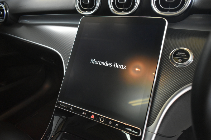 メルセデスベンツ Cクラス C220d 4ﾏﾁｯｸ ｵｰﾙﾃﾚｲﾝ ﾚｻﾞｰｴｸｽｸﾙｰｼﾌﾞP ﾚｰﾀﾞｰｾｰﾌﾃｨP ﾊﾟﾉﾗﾏｻﾝﾙｰﾌ 革 ARﾅﾋﾞTV ﾍｯﾄﾞｱｯﾌﾟD 360ｶﾒﾗ ﾜｲﾔﾚｽﾁｬｰｼﾞ ﾃﾞｼﾞﾀﾙﾗｲﾄ ﾃﾞｨｽﾄﾛ ﾚｰﾝｷｰﾌﾟ ｵｰﾄﾃｰﾙｹﾞｰﾄ ｷｰﾚｽｺﾞｰ 2年保証