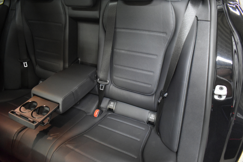 メルセデスベンツ Cクラス C220d 4ﾏﾁｯｸ ｵｰﾙﾃﾚｲﾝ ﾚｻﾞｰｴｸｽｸﾙｰｼﾌﾞP ﾚｰﾀﾞｰｾｰﾌﾃｨP ﾊﾟﾉﾗﾏｻﾝﾙｰﾌ 革 ARﾅﾋﾞTV ﾍｯﾄﾞｱｯﾌﾟD 360ｶﾒﾗ ﾜｲﾔﾚｽﾁｬｰｼﾞ ﾃﾞｼﾞﾀﾙﾗｲﾄ ﾃﾞｨｽﾄﾛ ﾚｰﾝｷｰﾌﾟ ｵｰﾄﾃｰﾙｹﾞｰﾄ ｷｰﾚｽｺﾞｰ 2年保証