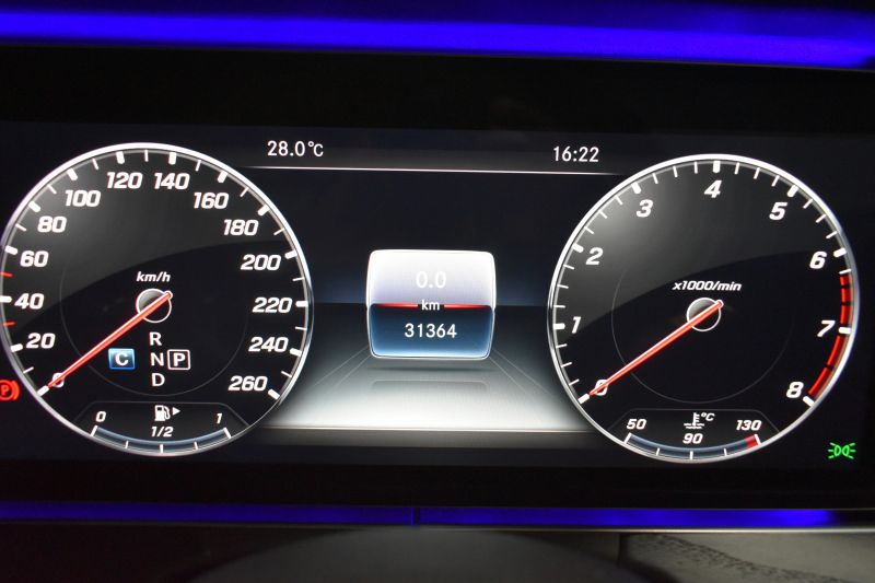 メルセデスベンツ Eクラス E200ｸｰﾍﾟ ｽﾎﾟｰﾂ ﾚｻﾞｰP ﾚｰﾀﾞｰｾｰﾌﾃｨP ﾊﾟﾉﾗﾏｻﾝﾙｰﾌ 革 AMGｴｱﾛ19AW ﾌﾞﾙﾒｽﾀｰS ﾍｯﾄﾞｱｯﾌﾟD ｴｱﾊﾞﾗﾝｽP ﾅﾋﾞTV 360ｶﾒﾗ ﾃﾞｨｽﾄﾛﾆｯｸ ﾌﾞﾗｲﾝﾄﾞｽﾎﾟｯﾄ ﾚｰﾝｷｰﾌﾟ ｷｰﾚｽｺﾞｰ 2年保証