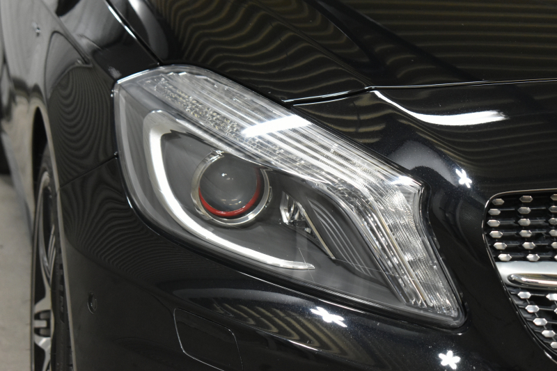 メルセデスベンツ Aクラス A250ｼｭﾎﾟﾙﾄ 4M ﾚｰﾀﾞｰｾｰﾌﾃｨP ﾊﾞﾘｭｰP ﾃﾞｨｽﾄﾛﾆｯｸﾌﾟﾗｽ ﾌﾞﾗｲﾝﾄﾞｽﾎﾟｯﾄｱｼｽﾄ ｱﾝﾋﾞｴﾝﾄ ﾊｰﾌﾚｻﾞｰｼｰﾄ ﾅﾋﾞTV ﾊﾞｯｸｶﾒﾗ ﾊﾟｰｸﾄﾛ ｷｰﾚｽｺﾞｰ 2年保証