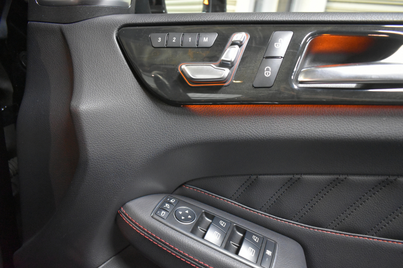 メルセデスベンツ GLE GLE350d 4ﾏﾁｯｸ ｸｰﾍﾟｽﾎﾟｰﾂ ﾚｰﾀﾞｰP 3.0ℓV型6気筒ﾀｰﾎﾞ 全席ﾋｰﾀｰ黒革 ﾊﾟﾉﾗﾏｻﾝﾙｰﾌ ﾊｰﾏﾝｶｰﾄﾞﾝ ﾃﾞｨｽﾄﾛ ﾌﾞﾗｲﾝﾄﾞｽﾎﾟｯﾄ ﾚｰﾝｷｰﾌﾟ AMGｴｱﾛ21AW ｻｲﾄﾞﾗﾝﾆﾝｸﾞﾎﾞｰﾄﾞ地ﾃﾞｼﾞﾅﾋﾞ360ｶﾒﾗ ﾊﾟｰｸﾄﾛ 2年保証