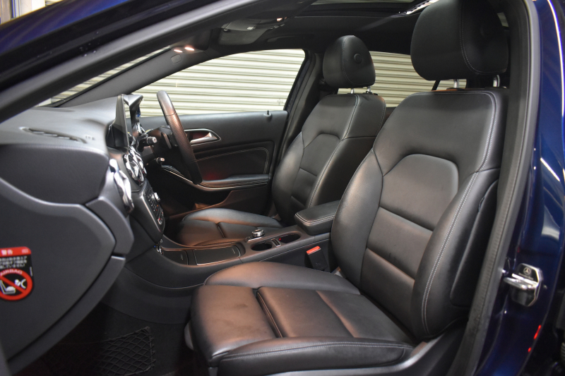 メルセデスベンツ GLA GLA220 4M ﾌﾟﾚﾐｱﾑP ﾚｰﾀﾞｰｾｰﾌﾃｨP 後期 4WD 1ｵｰﾅｰ ﾊﾟﾉﾗﾏｻﾝﾙｰﾌ ﾊｰﾏﾝｶｰﾄﾞﾝｻｳﾝﾄﾞ ﾏﾙﾁｶﾗｰｱﾝﾋﾞｴﾝﾄ 革 ﾅﾋﾞTV ﾃﾞｨｽﾄﾛ ﾌﾞﾗｲﾝﾄﾞS ﾚｰﾝｷｰﾌﾟ ﾌｯﾄｹﾞｰﾄ ﾊﾞｯｸｶﾒﾗ ｷｰﾚｽｺﾞｰ 2年保証