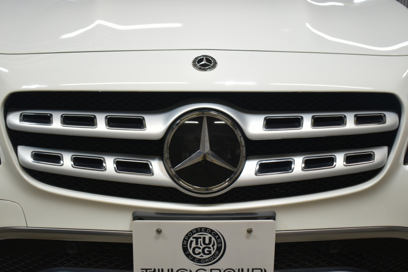 メルセデスベンツ GLA GLA220 4M ﾌﾟﾚﾐｱﾑP ﾚｰﾀﾞｰｾｰﾌﾃｨP 後期 4WD ﾊﾟﾉﾗﾏｻﾝﾙｰﾌ ﾊｰﾏﾝｶｰﾄﾞﾝｻｳﾝﾄﾞ ﾏﾙﾁｶﾗｰｱﾝﾋﾞｴﾝﾄ 革 ﾅﾋﾞTV ﾃﾞｨｽﾄﾛ ﾌﾞﾗｲﾝﾄﾞS ﾚｰﾝｷｰﾌﾟ ﾌｯﾄｹﾞｰﾄ ﾊﾞｯｸｶﾒﾗ ｷｰﾚｽｺﾞｰ 2年保証