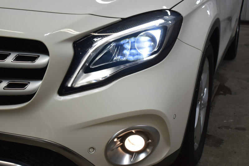 メルセデスベンツ GLA GLA220 4M ﾌﾟﾚﾐｱﾑP ﾚｰﾀﾞｰｾｰﾌﾃｨP 後期 4WD ﾊﾟﾉﾗﾏｻﾝﾙｰﾌ ﾊｰﾏﾝｶｰﾄﾞﾝｻｳﾝﾄﾞ ﾏﾙﾁｶﾗｰｱﾝﾋﾞｴﾝﾄ 革 ﾅﾋﾞTV ﾃﾞｨｽﾄﾛ ﾌﾞﾗｲﾝﾄﾞS ﾚｰﾝｷｰﾌﾟ ﾌｯﾄｹﾞｰﾄ ﾊﾞｯｸｶﾒﾗ ｷｰﾚｽｺﾞｰ 2年保証