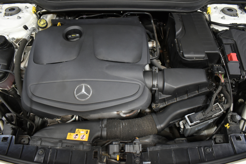 メルセデスベンツ GLA GLA220 4M ﾌﾟﾚﾐｱﾑP ﾚｰﾀﾞｰｾｰﾌﾃｨP 後期 4WD ﾊﾟﾉﾗﾏｻﾝﾙｰﾌ ﾊｰﾏﾝｶｰﾄﾞﾝｻｳﾝﾄﾞ ﾏﾙﾁｶﾗｰｱﾝﾋﾞｴﾝﾄ 革 ﾅﾋﾞTV ﾃﾞｨｽﾄﾛ ﾌﾞﾗｲﾝﾄﾞS ﾚｰﾝｷｰﾌﾟ ﾌｯﾄｹﾞｰﾄ ﾊﾞｯｸｶﾒﾗ ｷｰﾚｽｺﾞｰ 2年保証