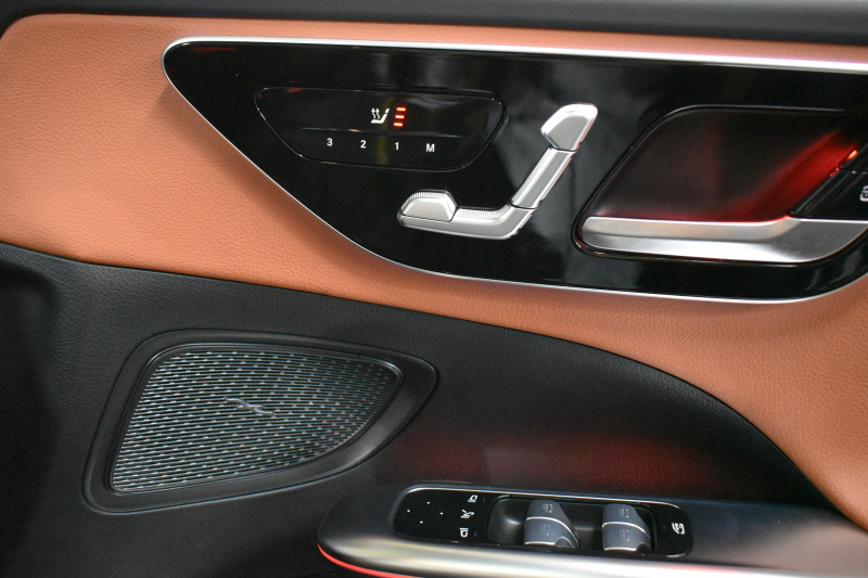 メルセデスベンツ Cクラス C220dﾜｺﾞﾝ AVG ISG搭載ﾓﾃﾞﾙ AMGﾗｲﾝP ﾚｻﾞｰｴｸｽｸﾙｰｼﾌﾞP ﾍﾞｰｼｯｸP ﾚｰﾀﾞｰｾｰﾌﾃｨP 1ｵｰﾅｰ ﾊﾟﾉﾗﾏｻﾝﾙｰﾌ 革 MBUXARﾅﾋﾞTV HUD AMGｴｱﾛ18AW ﾃﾞｨｽﾄﾛﾆｯｸ ﾌﾞﾗｲﾝﾄﾞS 360ｶﾒﾗ ｵｰﾄﾃｰﾙｹﾞｰﾄ 2年保証