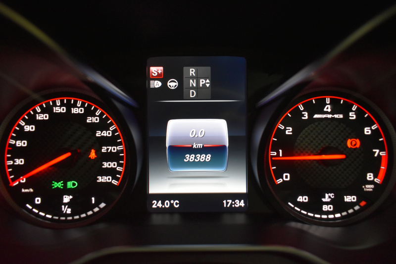 AMG Cクラス C63Sﾜｺﾞﾝ ﾚｰﾀﾞｰｾｰﾌﾃｨP V8ﾂｲﾝﾀｰﾎﾞ/510馬力 右ﾊﾝﾄﾞﾙ ﾊﾟﾉﾗﾏｻﾝﾙｰﾌ 専用19AW AMGﾊﾟﾌｫｰﾏﾝｽ/黒革/ｽﾃｱﾘﾝｸﾞ/ｴｸﾞｿﾞｰｽﾄ ﾌﾞﾙﾒｽﾀｰ HUD ｴｱﾊﾞﾗﾝｽP ﾃﾞｨｽﾄﾛﾆｯｸ ﾌﾞﾗｲﾝﾄﾞS ﾚｰﾝｷｰﾌﾟ ﾅﾋﾞTV Bｶﾒﾗ ﾌｯﾄｹﾞｰﾄ ｷｰGO 2年保証