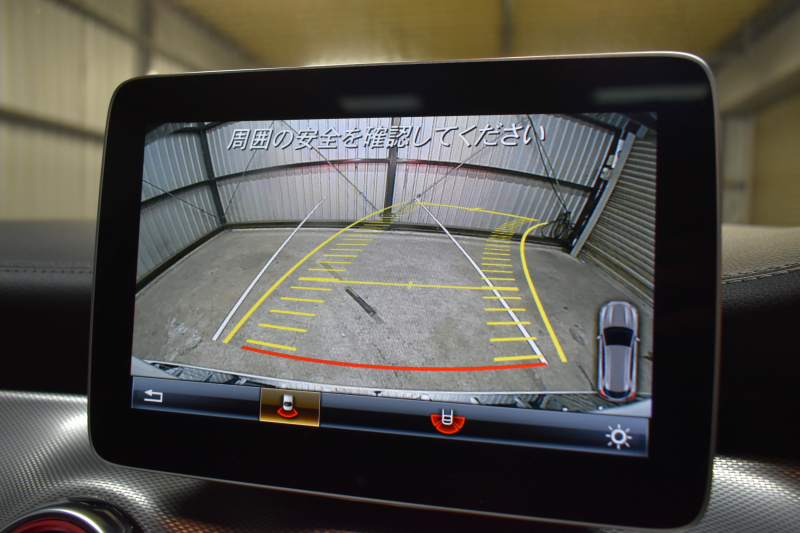 メルセデスベンツ GLA GLA220 4M ﾚｻﾞｰEXC ﾚｰﾀﾞｰSP  後期型 184馬力 4WD  ﾊﾟﾉﾗﾏｻﾝﾙｰﾌ ﾋｰﾀｰ黒革 ﾃﾞｨｽﾄﾛ Bｽﾎﾟｯﾄ 専用18AW&ﾊﾞﾝﾊﾟｰ 駐車支援 ｷｰGO ﾊｰﾏﾝK PTS ﾌｯﾄｹﾞｰﾄ 地ﾃﾞｼﾞBｶﾒﾗ 2年保証