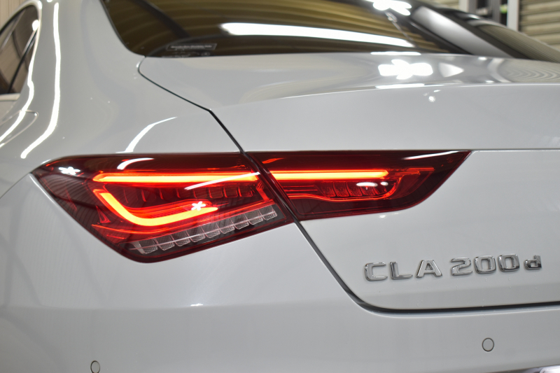 メルセデスベンツ CLAクラス CLA200d AMGﾗｲﾝ AMGﾚｻﾞｰｴｸｽｸﾙｰｼﾌﾞP ｱﾄﾞﾊﾞﾝｽﾄﾞP ﾅﾋﾞｹﾞｰｼｮﾝP ﾚｰﾀﾞｰｾｰﾌﾃｨP  ﾊﾟﾉﾗﾏｻﾝﾙｰﾌ 革 AMGｴｱﾛ18AW MBUXﾅﾋﾞTV HUD 360ｶﾒﾗ ｱﾄﾞﾊﾞﾝｽﾄﾞｻｳﾝﾄﾞ ﾃﾞｨｽﾄﾛ ﾌﾞﾗｲﾝﾄﾞS ﾚｰﾝｷｰﾌﾟ ﾌｯﾄﾄﾗﾝｸ ｷｰﾚｽｺﾞｰ 2年保証