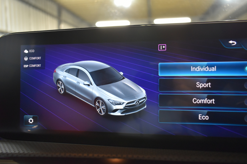メルセデスベンツ CLAクラス CLA200d AMGﾗｲﾝ AMGﾚｻﾞｰｴｸｽｸﾙｰｼﾌﾞP ｱﾄﾞﾊﾞﾝｽﾄﾞP ﾅﾋﾞｹﾞｰｼｮﾝP ﾚｰﾀﾞｰｾｰﾌﾃｨP  ﾊﾟﾉﾗﾏｻﾝﾙｰﾌ 革 AMGｴｱﾛ18AW MBUXﾅﾋﾞTV HUD 360ｶﾒﾗ ｱﾄﾞﾊﾞﾝｽﾄﾞｻｳﾝﾄﾞ ﾃﾞｨｽﾄﾛ ﾌﾞﾗｲﾝﾄﾞS ﾚｰﾝｷｰﾌﾟ ﾌｯﾄﾄﾗﾝｸ ｷｰﾚｽｺﾞｰ 2年保証