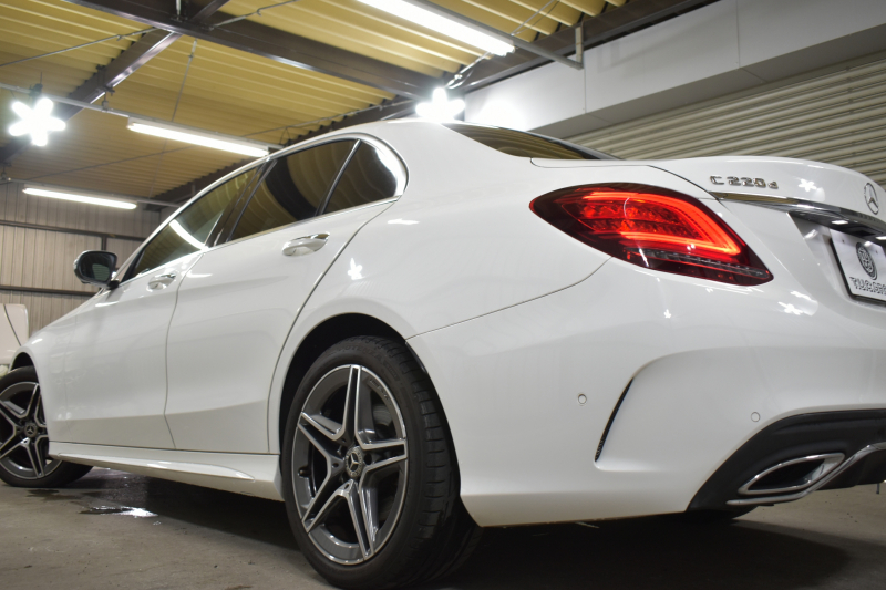 メルセデスベンツ Cクラス C220d ﾛｰﾚｳｽED ｽﾎﾟｰﾂﾌﾟﾗｽP ﾚｰﾀﾞｰｾｰﾌﾃｨP ﾚｻﾞｰｴｸｽｸﾙｰｼﾌﾞP 後期 革 ﾍｯﾄﾞｱｯﾌﾟD 液晶ﾒｰﾀｰ ﾌｯﾄﾄﾗﾝｸ ﾜｲﾔﾚｽﾁｬｰｼﾞ ｴｱｻｽ AMGｴｱﾛ18AW ﾃﾞｨｽﾄﾛﾆｯｸ ﾌﾞﾗｲﾝﾄﾞｽﾎﾟｯﾄ ﾚｰﾝｷｰﾌﾟ ﾅﾋﾞTV ﾊﾞｯｸｶﾒﾗ ｷｰﾚｽｺﾞｰ 2年保証