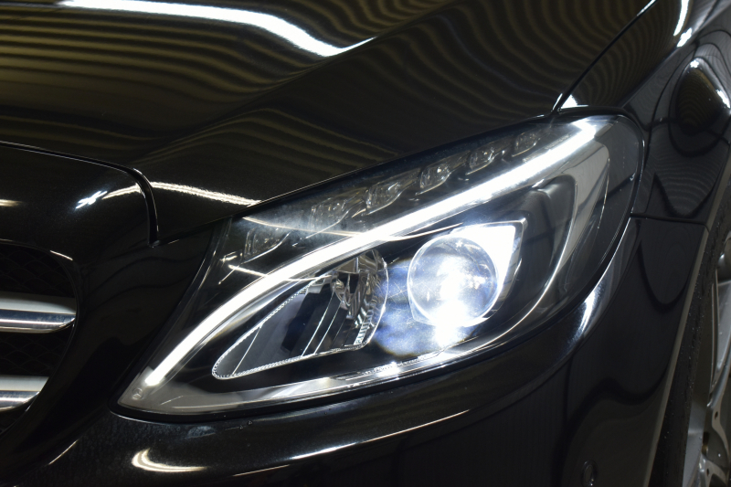 メルセデスベンツ Cクラス C180ﾛｰﾚｳｽED ﾚｰﾀﾞｰｾｰﾌﾃｨP AMGﾗｲﾝ 特別仕様車 1ｵｰﾅｰ 革 AMGｴｱﾛ18AW ﾃﾞｨｽﾄﾛﾆｯｸ ﾌﾞﾗｲﾝﾄﾞｽﾎﾟｯﾄ ﾚｰﾝｷｰﾌﾟ ﾊﾟｰｷﾝｸﾞﾊﾟｲﾛｯﾄ ﾊﾟｰｸﾄﾛﾆｯｸ ｷｰﾚｽｺﾞｰ ﾅﾋﾞTV Bｶﾒﾗ 2年保証