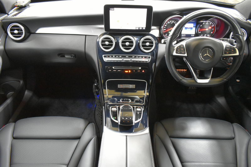 メルセデスベンツ Cクラス C180ﾛｰﾚｳｽED ﾚｰﾀﾞｰｾｰﾌﾃｨP AMGﾗｲﾝ 特別仕様車 1ｵｰﾅｰ 革 AMGｴｱﾛ18AW ﾃﾞｨｽﾄﾛﾆｯｸ ﾌﾞﾗｲﾝﾄﾞｽﾎﾟｯﾄ ﾚｰﾝｷｰﾌﾟ ﾊﾟｰｷﾝｸﾞﾊﾟｲﾛｯﾄ ﾊﾟｰｸﾄﾛﾆｯｸ ｷｰﾚｽｺﾞｰ ﾅﾋﾞTV Bｶﾒﾗ 2年保証