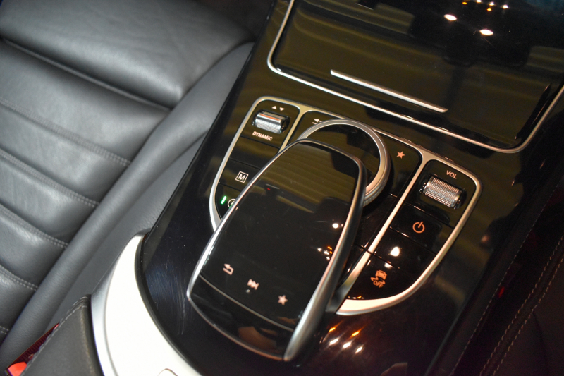 メルセデスベンツ GLC GLC250 4MATIC  ｽﾎﾟｰﾂ 本革仕様 ﾚｰﾀﾞｰｾｰﾌﾃｨP ﾊﾟﾉﾗﾏｻﾝﾙｰﾌ 革 ﾌﾞﾙﾒｽﾀｰｻｳﾝﾄﾞ AMGｴｱﾛ19AW  ｴｱﾊﾞﾗﾝｽP ﾌｯﾄｹﾞｰﾄ ﾃﾞｨｽﾄﾛ ﾌﾞﾗｲﾝﾄﾞS ﾚｰﾝｷｰﾌﾟ ﾅﾋﾞTV 360ｶﾒﾗ ｷｰﾚｽｺﾞｰ 2年保証