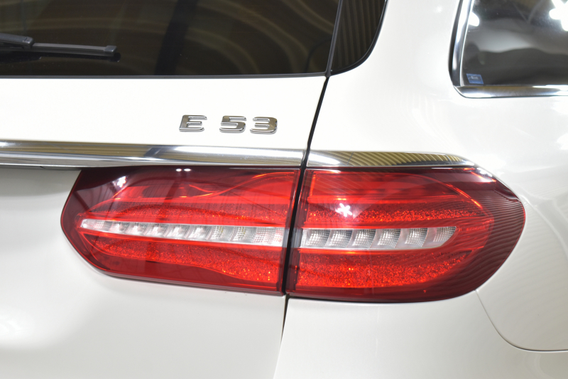 AMG Eクラス E53 4ﾏﾁｯｸ+ ﾜｺﾞﾝ ISG搭載 ｴｸｽｸﾙｰｼﾌﾞP ﾚｰﾀﾞｰｾｰﾌﾃｨP ﾊﾟﾉﾗﾏｻﾝﾙｰﾌ 全席ﾋｰﾀｰ黒革 ﾍﾞﾝﾁﾚｰﾀｰ ﾏｯｻｰｼﾞ ﾌﾞﾙﾒｽﾀｰS HUD ﾌｯﾄｹﾞｰﾄ ｴｱﾛ20AW ﾃﾞｨｽﾄﾛ ﾌﾞﾗｲﾝﾄﾞS ﾚｰﾝｷｰﾌﾟ ﾅﾋﾞTV 360ｶﾒﾗ 2年保証