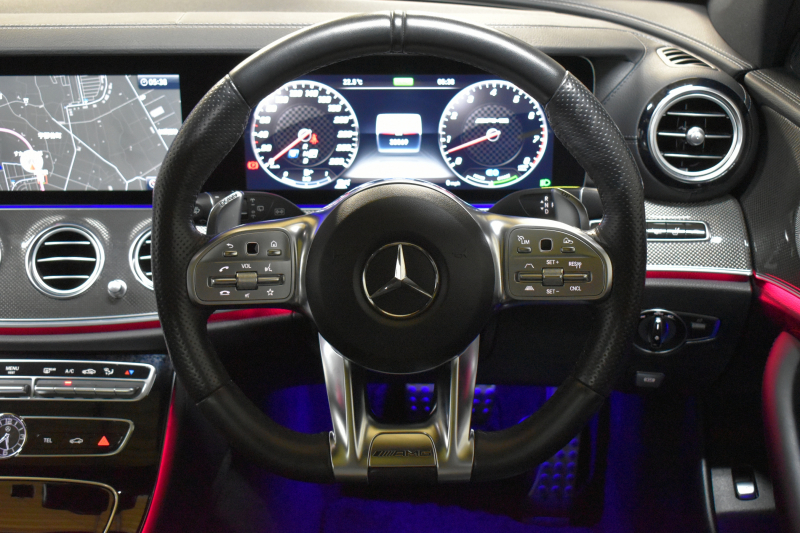 AMG Eクラス E53 4ﾏﾁｯｸ+ ﾜｺﾞﾝ ISG搭載 ｴｸｽｸﾙｰｼﾌﾞP ﾚｰﾀﾞｰｾｰﾌﾃｨP ﾊﾟﾉﾗﾏｻﾝﾙｰﾌ 全席ﾋｰﾀｰ黒革 ﾍﾞﾝﾁﾚｰﾀｰ ﾏｯｻｰｼﾞ ﾌﾞﾙﾒｽﾀｰS HUD ﾌｯﾄｹﾞｰﾄ ｴｱﾛ20AW ﾃﾞｨｽﾄﾛ ﾌﾞﾗｲﾝﾄﾞS ﾚｰﾝｷｰﾌﾟ ﾅﾋﾞTV 360ｶﾒﾗ 2年保証