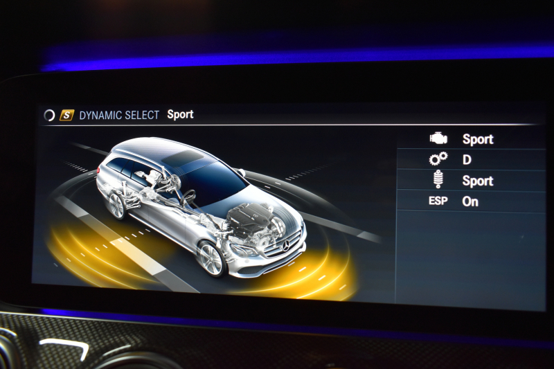AMG Eクラス E53 4ﾏﾁｯｸ+ ﾜｺﾞﾝ ISG搭載 ｴｸｽｸﾙｰｼﾌﾞP ﾚｰﾀﾞｰｾｰﾌﾃｨP ﾊﾟﾉﾗﾏｻﾝﾙｰﾌ 全席ﾋｰﾀｰ黒革 ﾍﾞﾝﾁﾚｰﾀｰ ﾏｯｻｰｼﾞ ﾌﾞﾙﾒｽﾀｰS HUD ﾌｯﾄｹﾞｰﾄ ｴｱﾛ20AW ﾃﾞｨｽﾄﾛ ﾌﾞﾗｲﾝﾄﾞS ﾚｰﾝｷｰﾌﾟ ﾅﾋﾞTV 360ｶﾒﾗ 2年保証