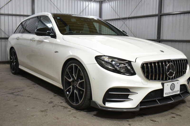 AMG Eクラス E53 4ﾏﾁｯｸ+ ﾜｺﾞﾝ ISG搭載 ｴｸｽｸﾙｰｼﾌﾞP ﾚｰﾀﾞｰｾｰﾌﾃｨP ﾊﾟﾉﾗﾏｻﾝﾙｰﾌ 全席ﾋｰﾀｰ黒革 ﾍﾞﾝﾁﾚｰﾀｰ ﾏｯｻｰｼﾞ ﾌﾞﾙﾒｽﾀｰS HUD ﾌｯﾄｹﾞｰﾄ ｴｱﾛ20AW ﾃﾞｨｽﾄﾛ ﾌﾞﾗｲﾝﾄﾞS ﾚｰﾝｷｰﾌﾟ ﾅﾋﾞTV 360ｶﾒﾗ 2年保証