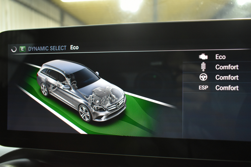 メルセデスベンツ Cクラス C220dWG AVG AMGﾗｲﾝ ﾚｻﾞｰｴｸｽｸﾙｰｼﾌﾞP ﾚｰﾀﾞｰｾｰﾌﾃｨP 後期 ﾊﾟﾉﾗﾏｻﾝﾙｰﾌ 革 ﾌﾞﾙﾒｽﾀｰS HUD ｴｱﾊﾞﾗﾝｽP 液晶ﾒｰﾀｰ ﾌｯﾄｹﾞｰﾄ AMGｴｱﾛ18AW ﾃﾞｨｽﾄﾛ ﾌﾞﾗｲﾝﾄﾞS ﾚｰﾝｷｰﾌﾟ ﾅﾋﾞTV Bｶﾒﾗ ｷｰﾚｽｺﾞｰ 2年保証