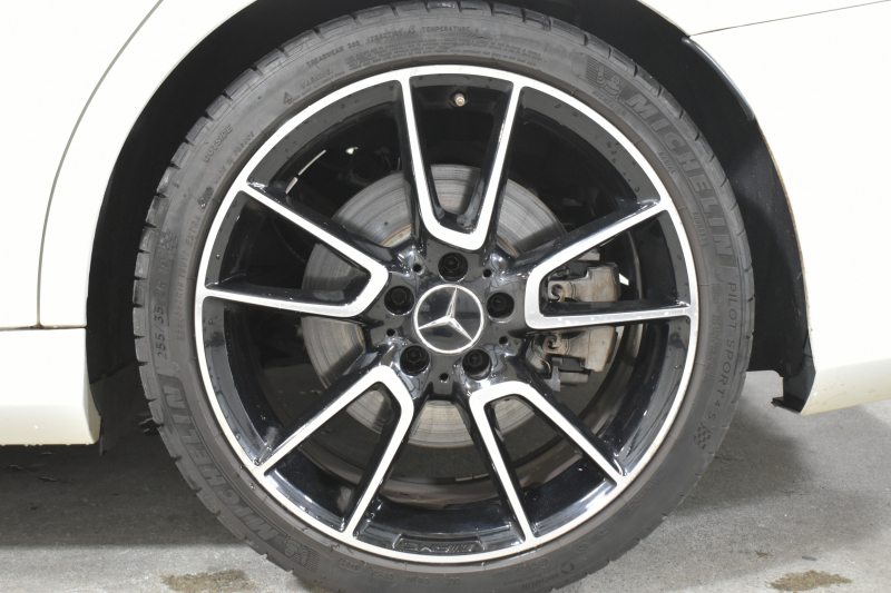 AMG Cクラス C43 4M ｴｸｽｸﾙｰｼﾌﾞP ﾚｰﾀﾞｰｾｰﾌﾃｨP ﾊﾟﾉﾗﾏｻﾝﾙｰﾌ 革 ﾌﾞﾙﾒｽﾀｰｻｳﾝﾄﾞ ﾌｯﾄﾄﾗﾝｸ ｴｱﾊﾞﾗﾝｽP ｴｱﾛ19AW ﾃﾞｨｽﾄﾛﾆｯｸ ﾌﾞﾗｲﾝﾄﾞｽﾎﾟｯﾄ ﾚｰﾝｷｰﾌﾟ ﾅﾋﾞTV ﾊﾞｯｸｶﾒﾗ ｷｰﾚｽｺﾞｰ 2年保証