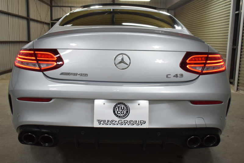 AMG Cクラス C43 4M ｸｰﾍﾟ ﾚｰﾀﾞｰSP 後期型 390馬力 MEｺﾈｸﾄ ﾊﾟﾉﾗﾏｻﾝﾙｰﾌ ﾋｰﾀｰ赤本革 ﾃﾞｨｽﾄﾛ BSM Lﾁｪﾝｼﾞ AMGｴｱﾛ19AW PTS ﾌｯﾄﾄﾗﾝｸ HUD ﾌﾞﾙﾒｽﾀｰ 液晶ﾒｰﾀｰ 地ﾃﾞｼﾞBｶﾒ 2年保証