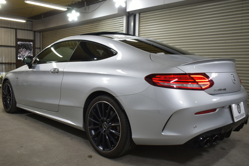 AMG Cクラス C43 4M ｸｰﾍﾟ ﾚｰﾀﾞｰSP 後期型 390馬力 MEｺﾈｸﾄ ﾊﾟﾉﾗﾏｻﾝﾙｰﾌ ﾋｰﾀｰ赤本革 ﾃﾞｨｽﾄﾛ BSM Lﾁｪﾝｼﾞ AMGｴｱﾛ19AW PTS ﾌｯﾄﾄﾗﾝｸ HUD ﾌﾞﾙﾒｽﾀｰ 液晶ﾒｰﾀｰ 地ﾃﾞｼﾞBｶﾒ 2年保証