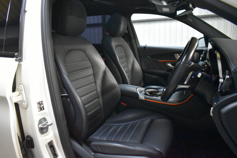 AMG GLC GLC43 4MATIC ﾚｻﾞｰｴｸｽｸﾙｰｼﾌﾞP ﾚｰﾀﾞｰｾｰﾌﾃｨP ﾊﾟﾉﾗﾏｻﾝﾙｰﾌ 革 ﾌﾞﾙﾒｽﾀｰｻｳﾝﾄﾞ ｴｱﾛ20AW ｻｲﾄﾞﾗﾝﾆﾝｸﾞﾎﾞｰﾄﾞ ﾍｯﾄﾞｱｯﾌﾟD ｴｱﾊﾞﾗﾝｽP ﾌｯﾄｹﾞｰﾄ ﾃﾞｨｽﾄﾛ ﾌﾞﾗｲﾝﾄﾞS ﾚｰﾝｷｰﾌﾟ ﾅﾋﾞTV 360ｶﾒﾗ ｷｰﾚｽｺﾞｰ 2年保証